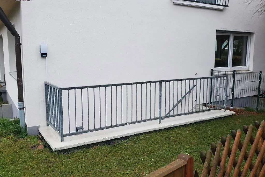 Schoene Wohnung Nahe Nuernberg, 60 Qm, 3 Pers. Wlan シュタイン・バイ・ニュルンベルク